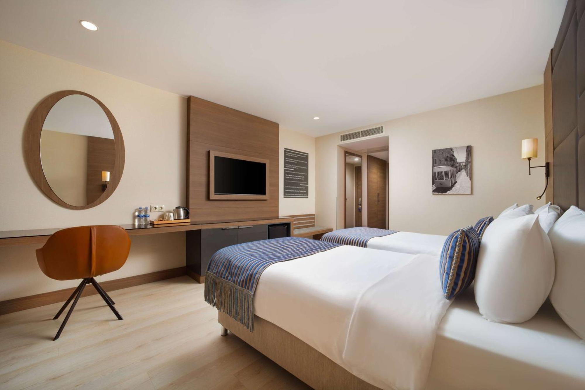 Tryp By Wyndham Istanbul Sisli Hotel Exterior foto
