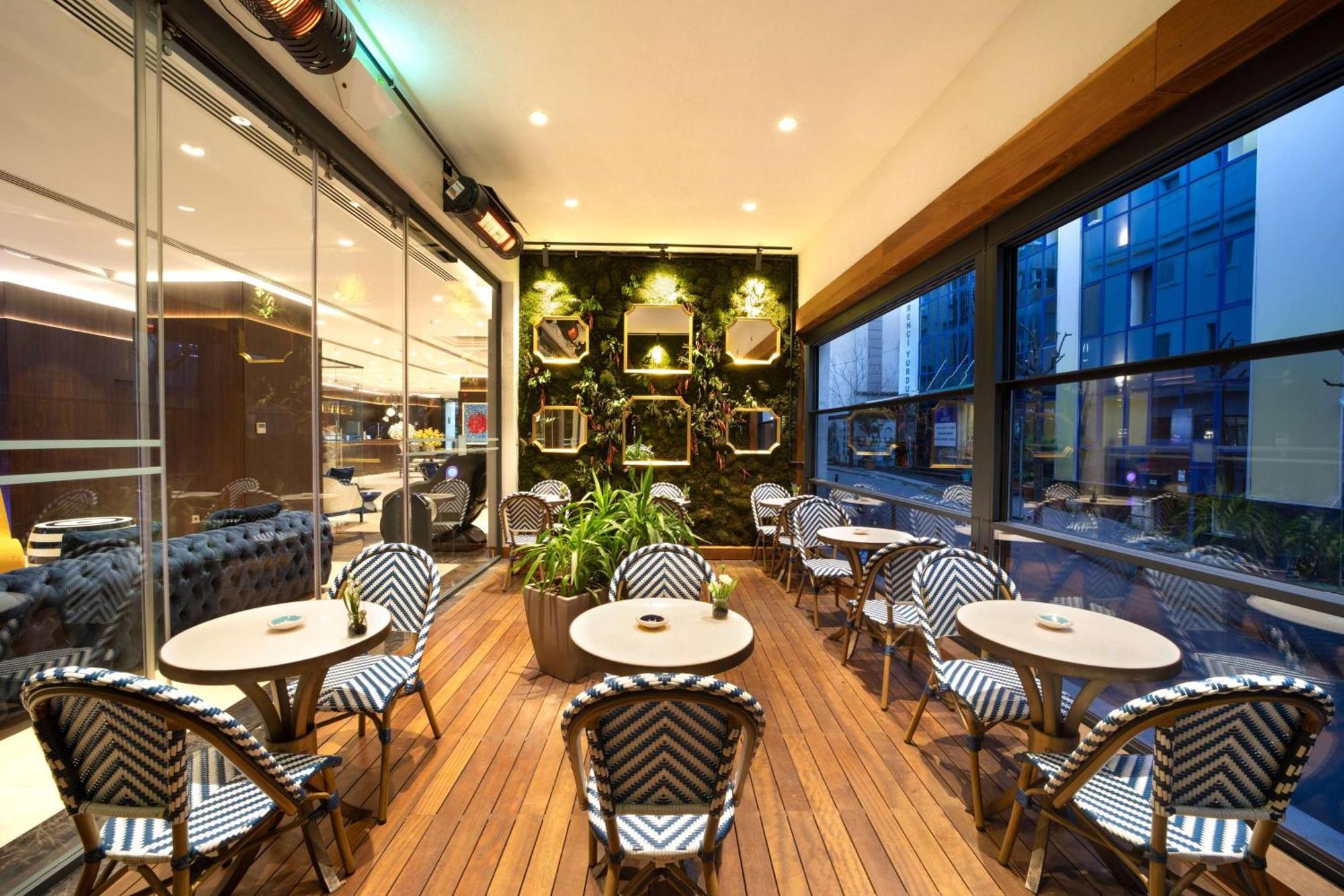 Tryp By Wyndham Istanbul Sisli Hotel Exterior foto