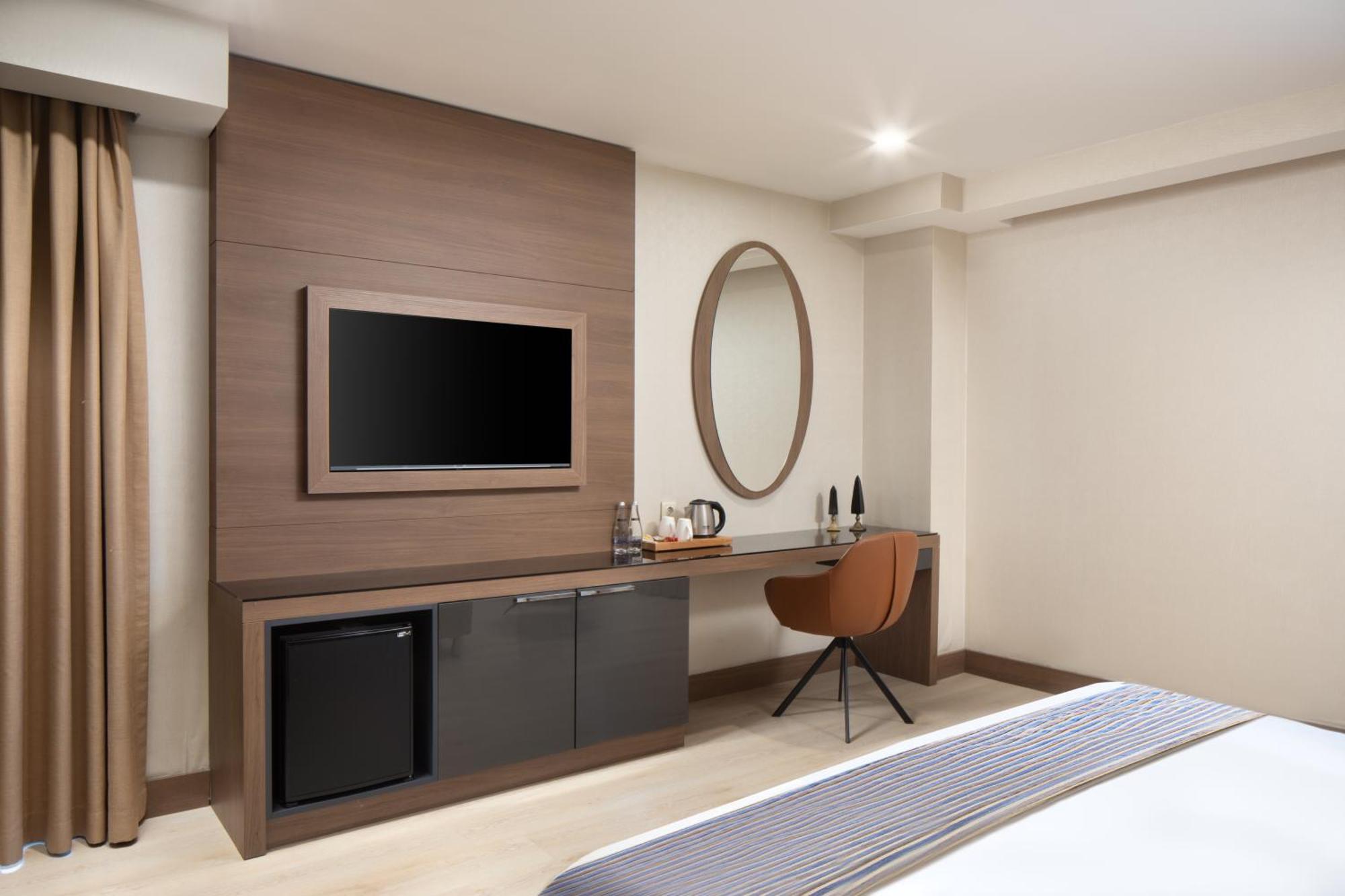 Tryp By Wyndham Istanbul Sisli Hotel Exterior foto