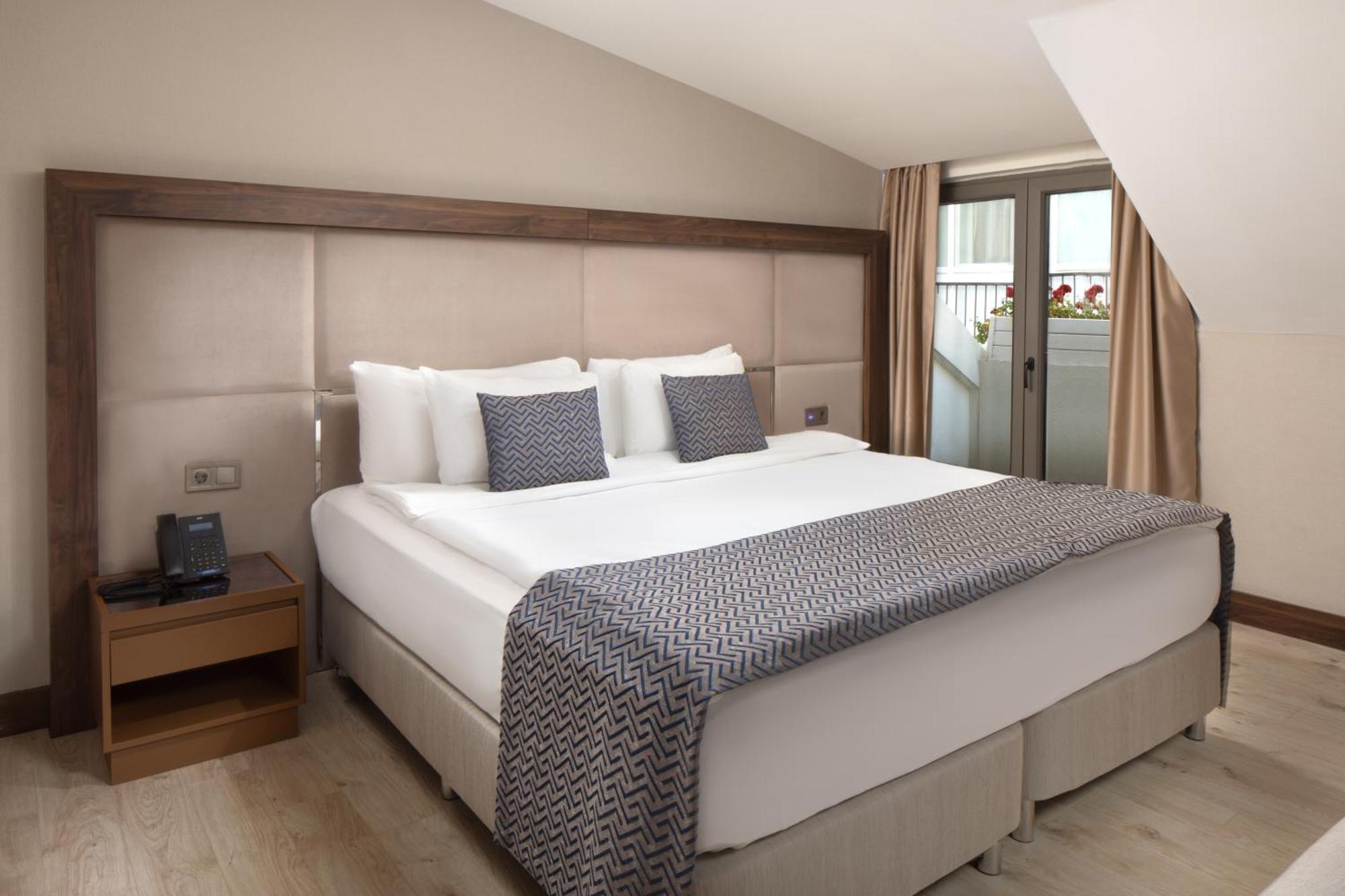 Tryp By Wyndham Istanbul Sisli Hotel Exterior foto